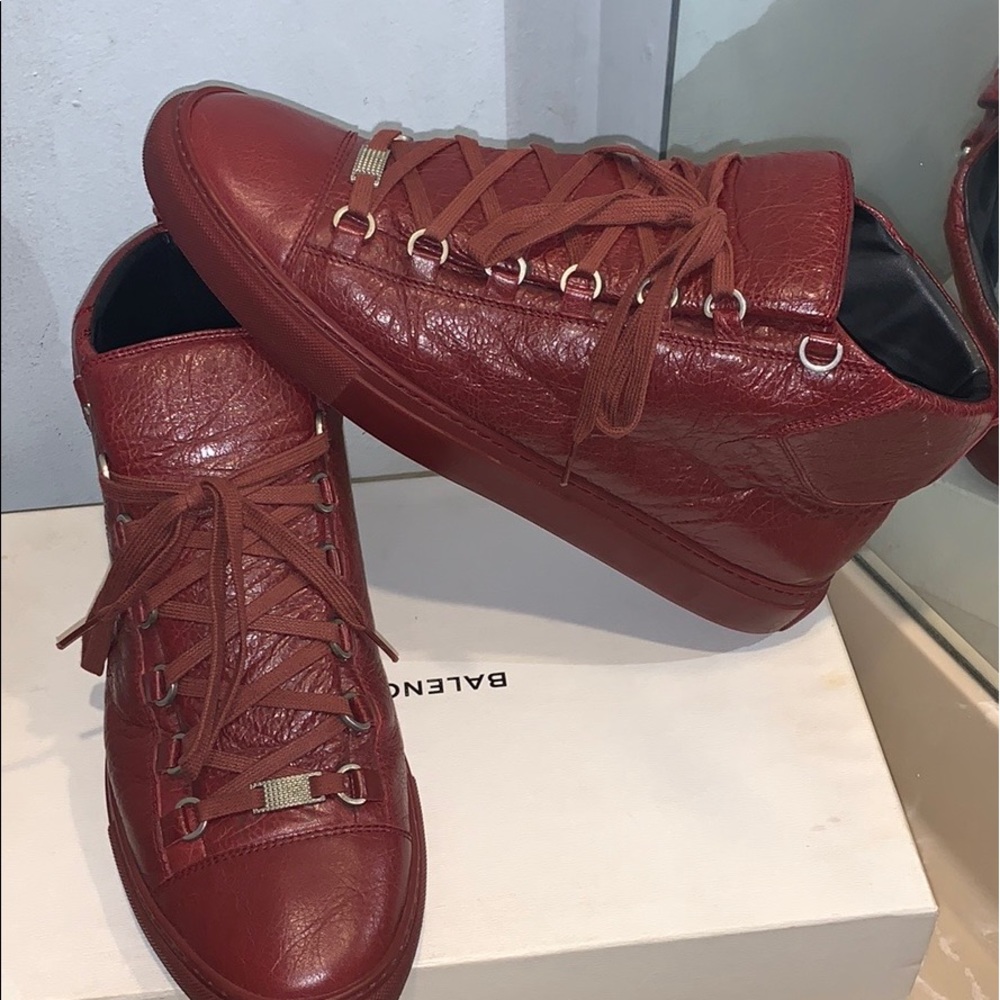 Balenciaga Burgundy Sz11
